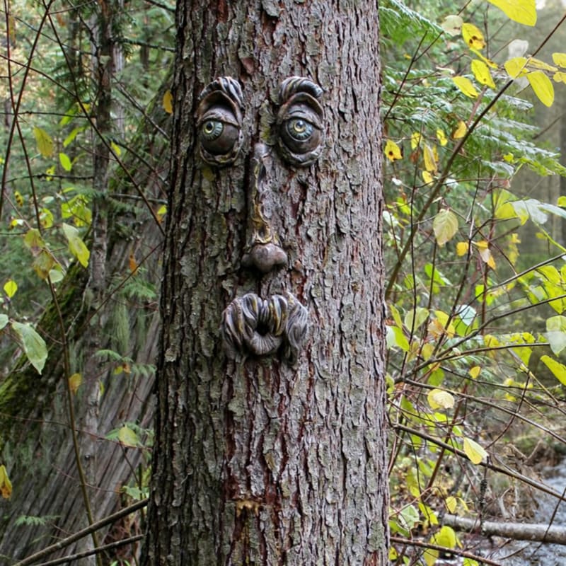 Funny Old Man Tree Face Sculpture – Whimsical Outdoor Garden Tree Decor