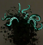 Glow Octopus Tentacle Plant Stakes – Whimsical Garden & Indoor Plant Decor
