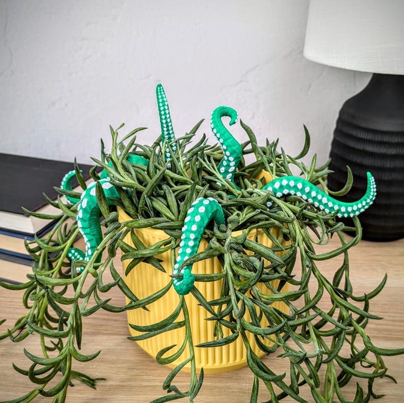 Glow Octopus Tentacle Plant Stakes – Whimsical Garden & Indoor Plant Decor