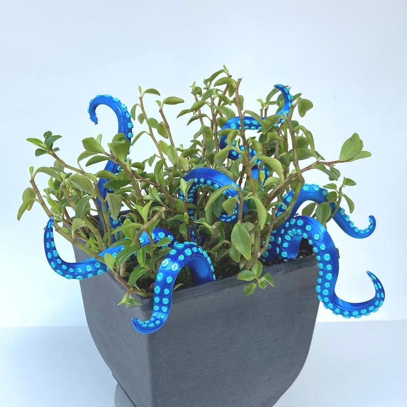 Glow Octopus Tentacle Plant Stakes – Whimsical Garden & Indoor Plant Decor