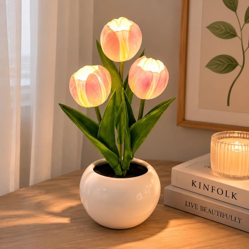 LED Tulip Flower Table Lamp – Romantic Artificial Flower Night Light Decor