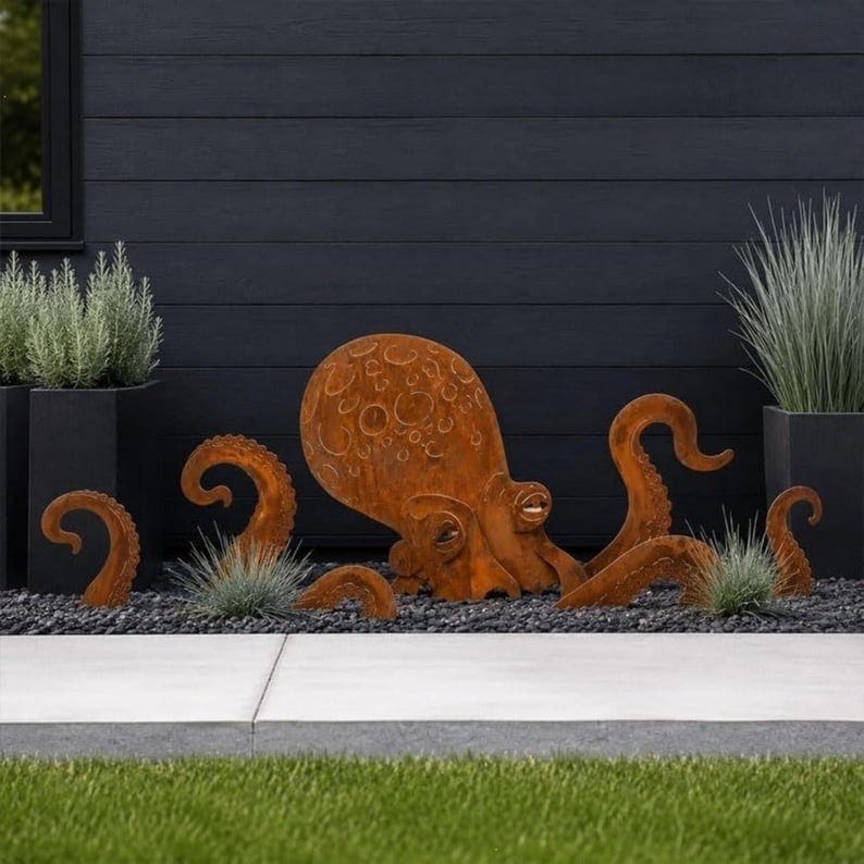 Whimsical Metal Octopus Garden Stake Set – Ocean-Inspired Outdoor Yard Decor